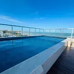 Paradise Flat 314