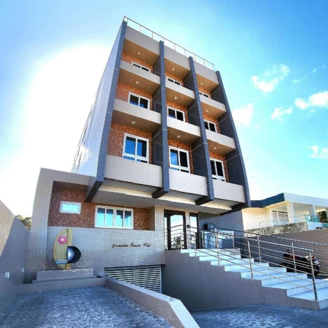 Paradise Flat 314 *